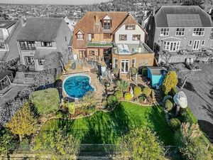 Aerial Rear Photo- click for photo gallery